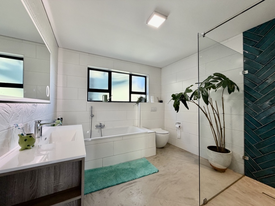 3 Bedroom Property for Sale in Morning Star Western Cape